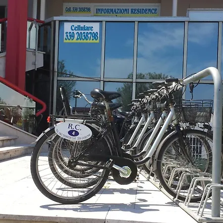 Apart-hotel Capinera 4*