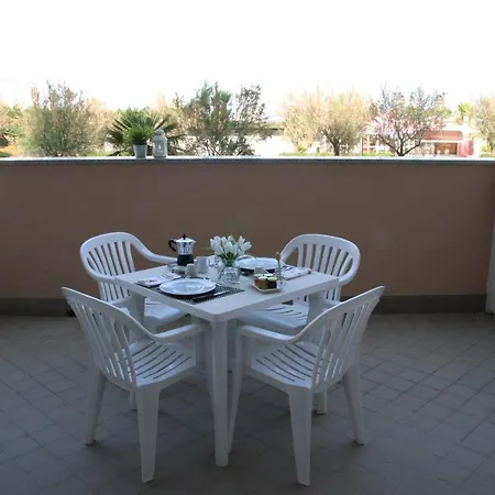 Aparthotel Capinera 3*