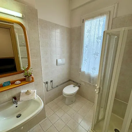 Aparthotel Capinera 3*
